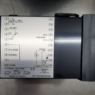 66 Temperature Controller FY900-701-000B-E